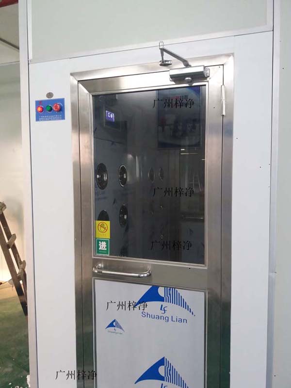 風淋室與緩沖間、氣閘室有什么區別?